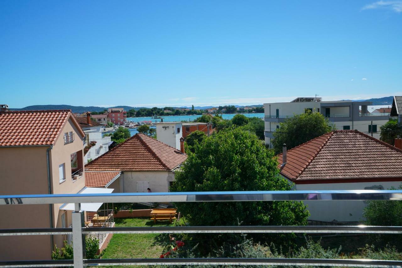 Apartmani Zupan Sukosan Exterior photo